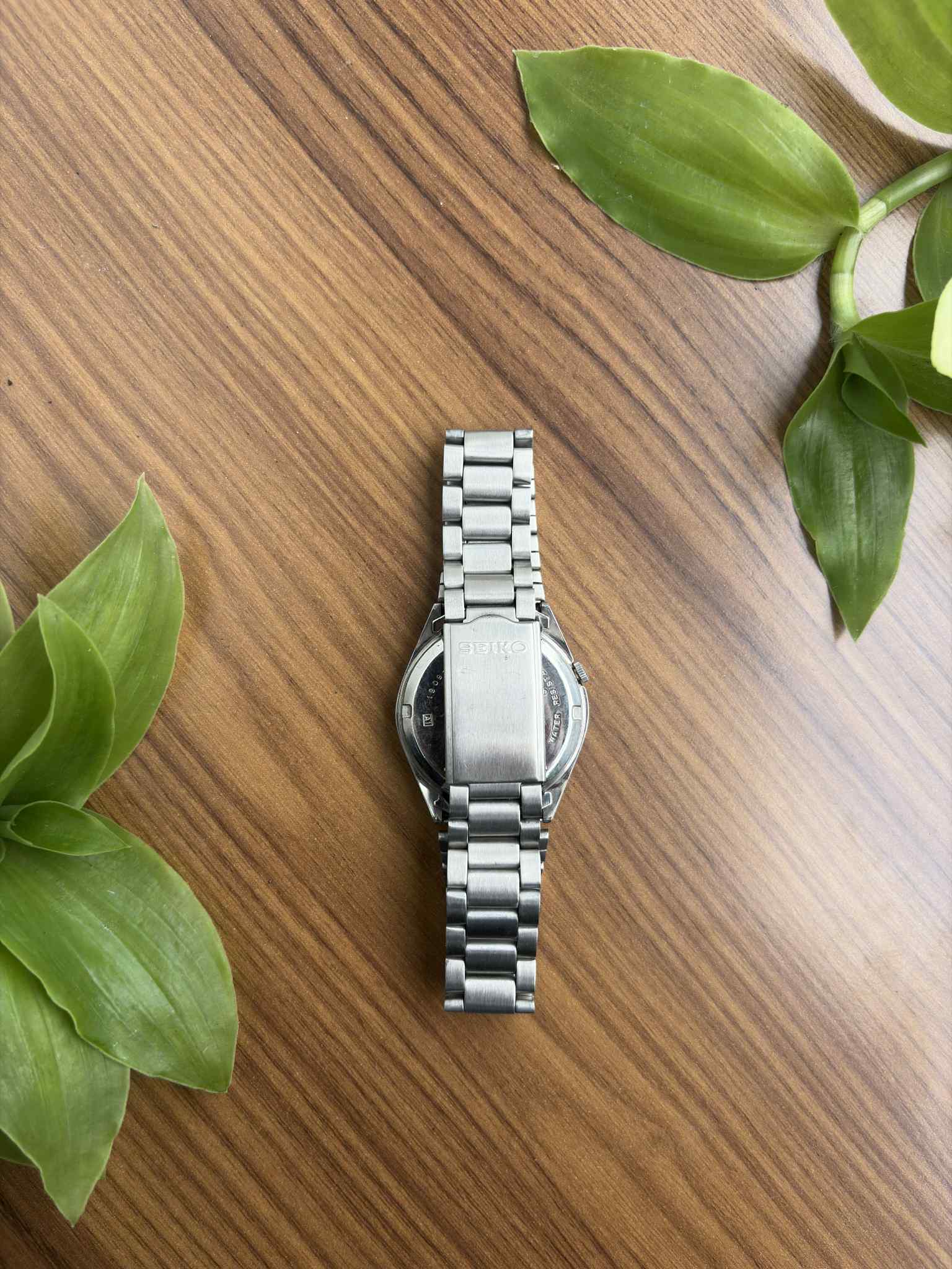 Vintage Seiko 5 Automatisch Horloge – Wit / Goudaccenten