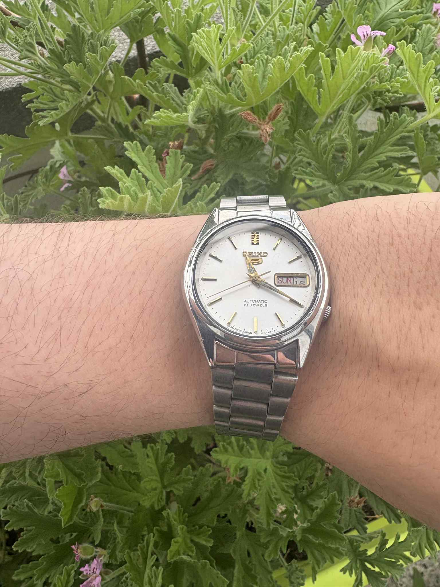 Vintage Seiko 5 Automatisch Horloge – Wit / Goudaccenten